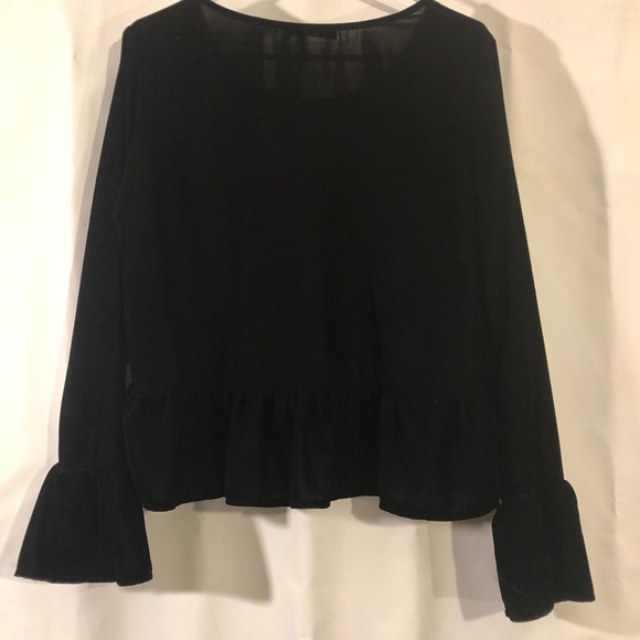 Black Velvet Witchy Top - Picture 5 of 5